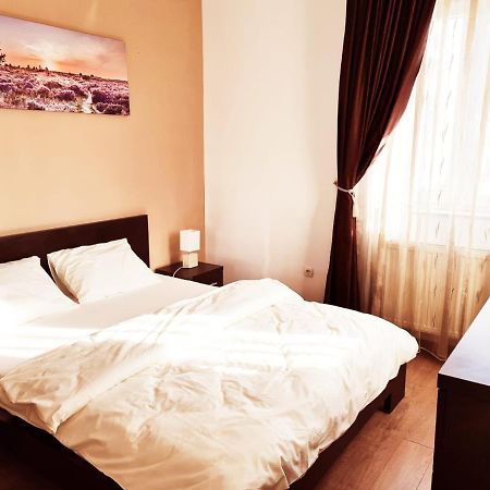 אורדאה Ideal Apartments מראה חיצוני תמונה